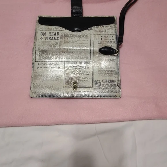 Patricia Nash WOMEN'S Unique Print Clutch/Wallet - Picture 3 of 11